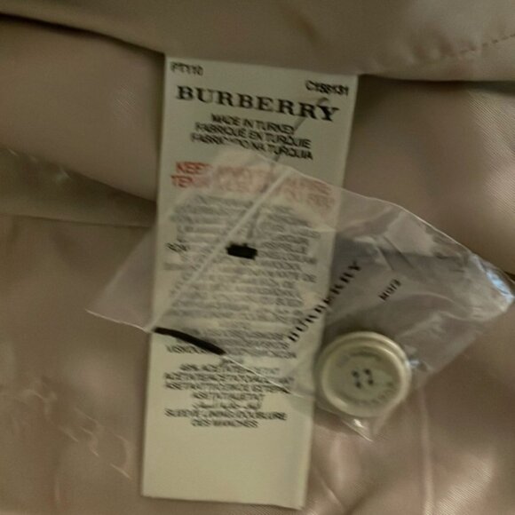 *SOLD*NEW Burberry Runway Suede Trench - Picture 7 of 16